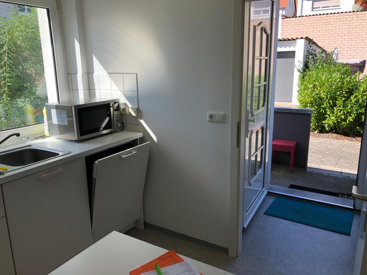 Altstadt Naehe 7 Min Fussweg Ueber Alte Maibruecke Zu Pension Mit Balkon & Garten, Ideal For Long Stay, Relocation ออคเซนฟอร์ท ภายนอก รูปภาพ