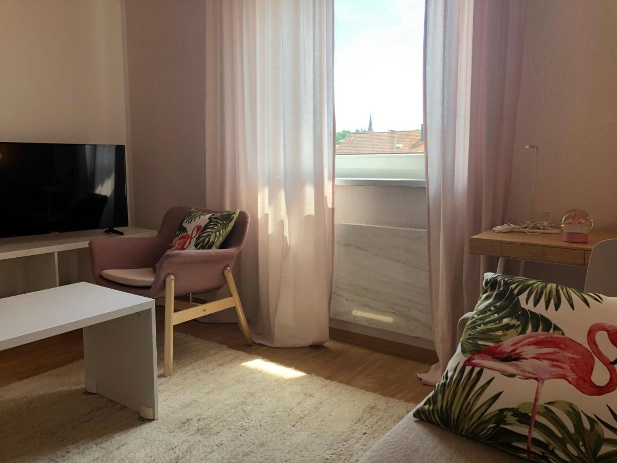 Altstadt Naehe 7 Min Fussweg Ueber Alte Maibruecke Zu Pension Mit Balkon & Garten, Ideal For Long Stay, Relocation ออคเซนฟอร์ท ภายนอก รูปภาพ