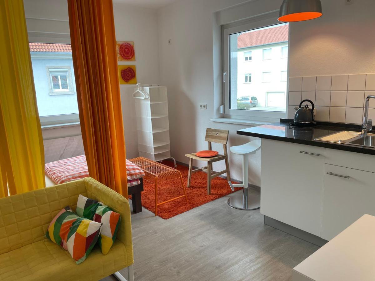 Altstadt Naehe 7 Min Fussweg Ueber Alte Maibruecke Zu Pension Mit Balkon & Garten, Ideal For Long Stay, Relocation ออคเซนฟอร์ท ภายนอก รูปภาพ