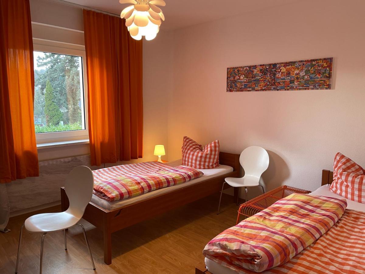 Altstadt Naehe 7 Min Fussweg Ueber Alte Maibruecke Zu Pension Mit Balkon & Garten, Ideal For Long Stay, Relocation ออคเซนฟอร์ท ภายนอก รูปภาพ
