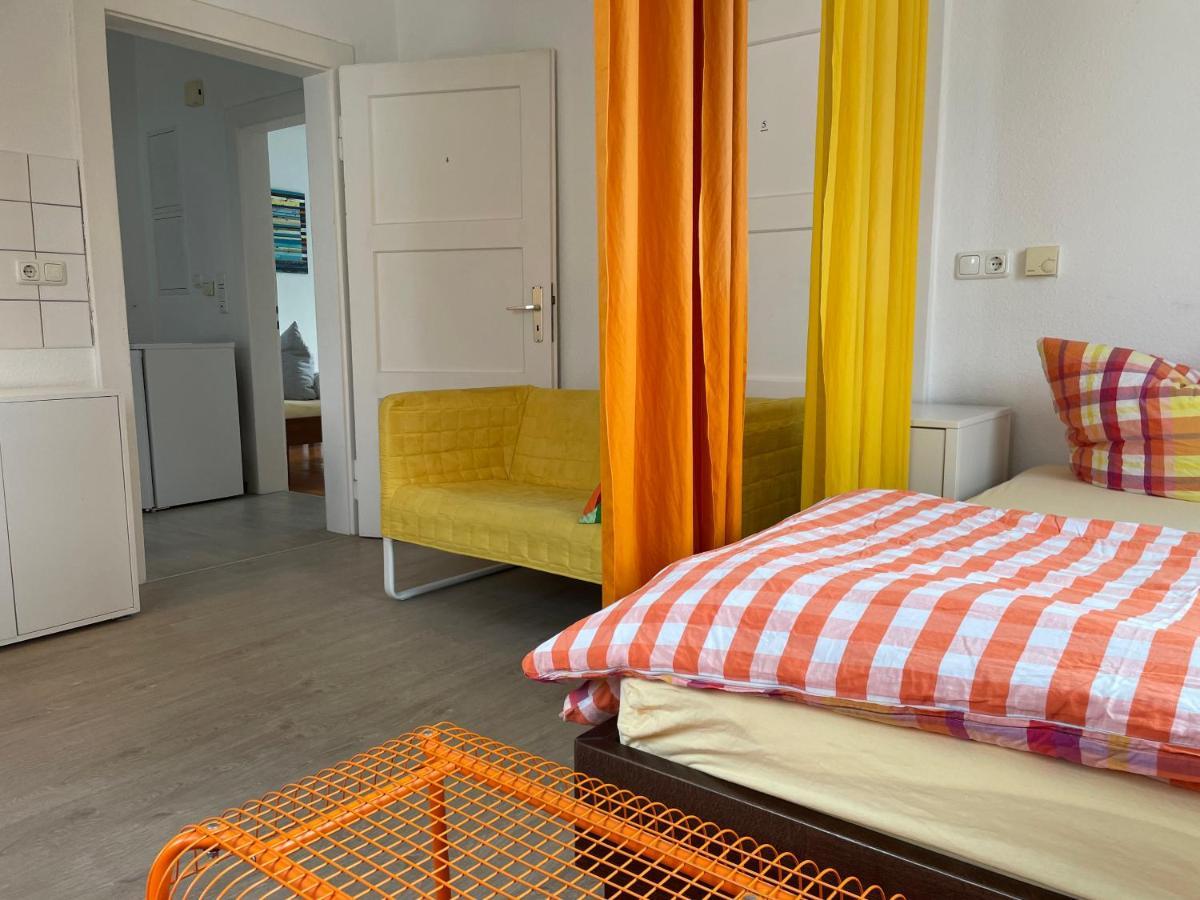 Altstadt Naehe 7 Min Fussweg Ueber Alte Maibruecke Zu Pension Mit Balkon & Garten, Ideal For Long Stay, Relocation ออคเซนฟอร์ท ภายนอก รูปภาพ