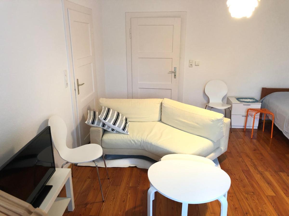 Altstadt Naehe 7 Min Fussweg Ueber Alte Maibruecke Zu Pension Mit Balkon & Garten, Ideal For Long Stay, Relocation ออคเซนฟอร์ท ภายนอก รูปภาพ